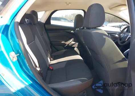 2013 Ford Focus Se z USA, uszkodzony, nr VIN 1FADP3K27DL242906